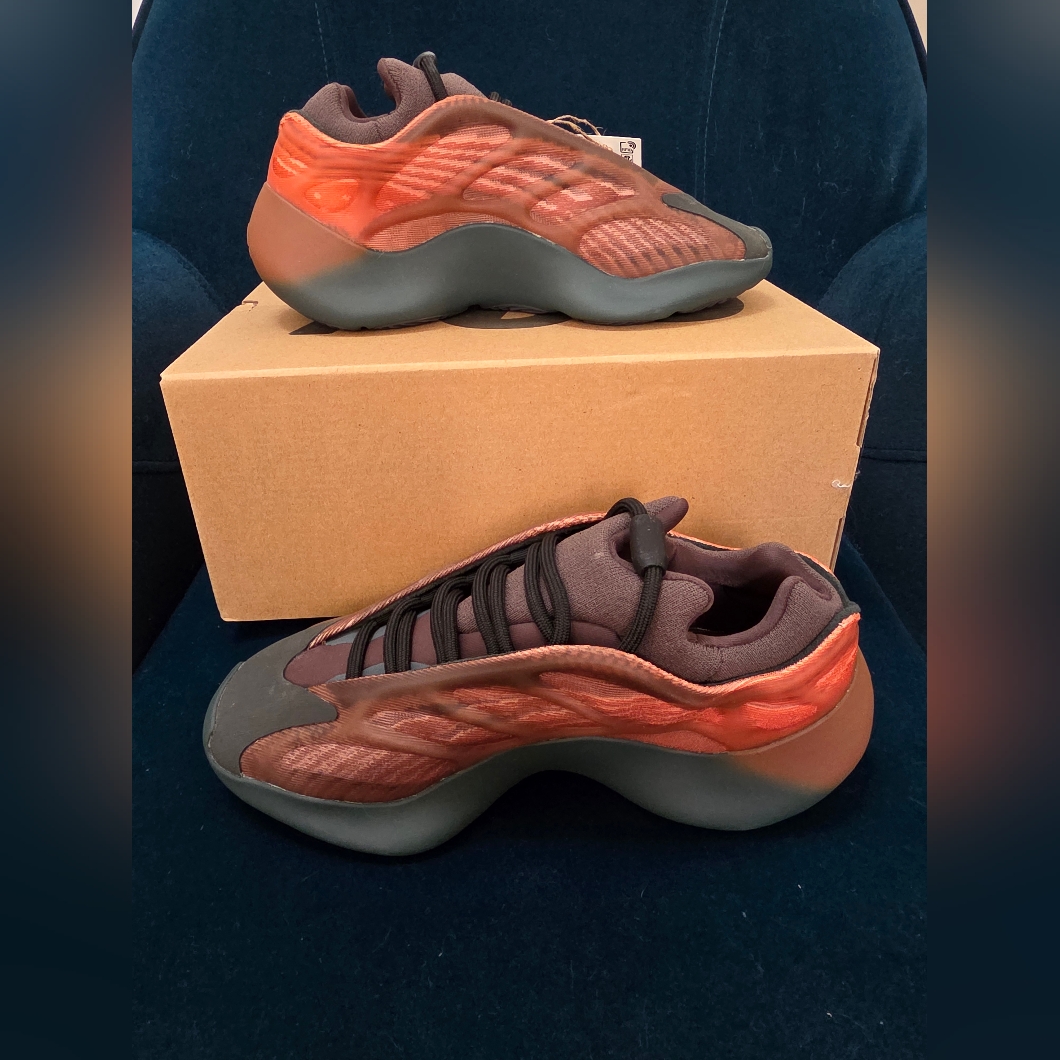 Adidas Yzy 700 V3